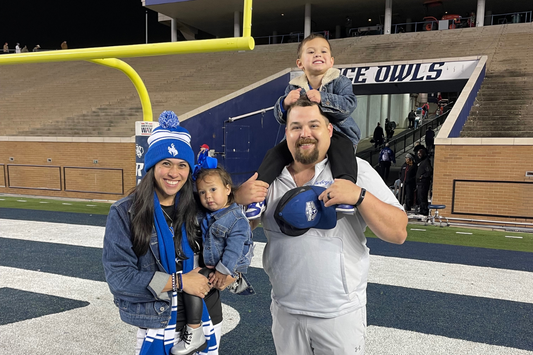 Where He's Meant to Be : Embracing the Ministry of a Coach's Wife