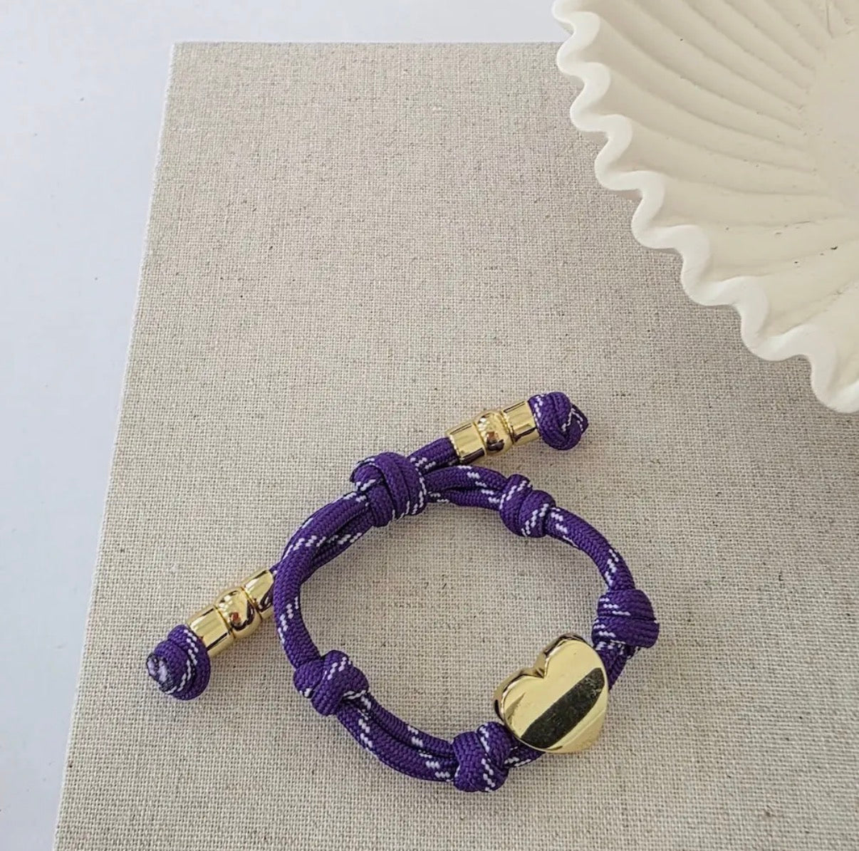 School Color Knotty Cord Heart Bracelet