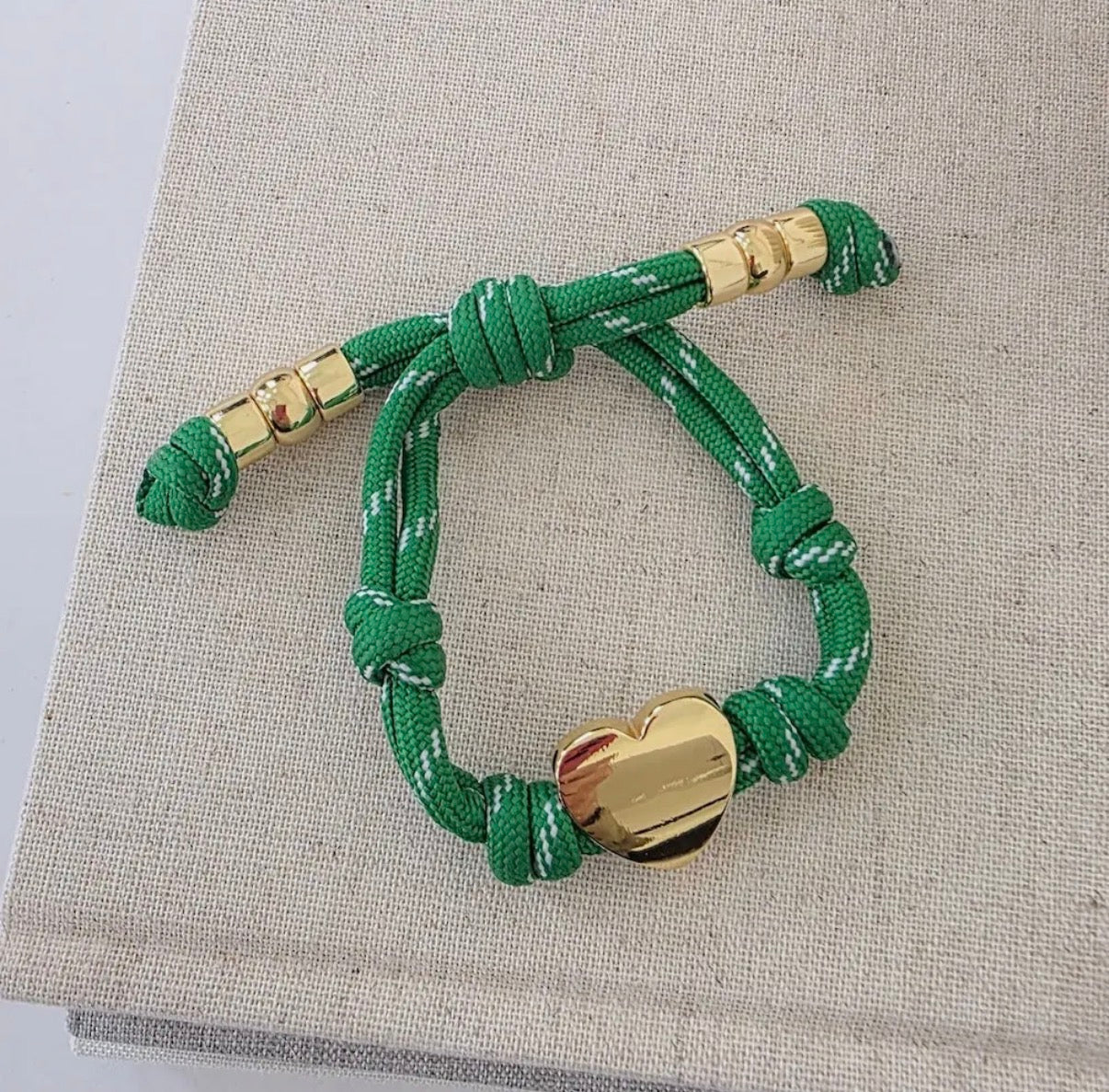 School Color Knotty Cord Heart Bracelet